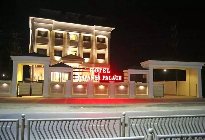 Hotelli Lavanya Palace