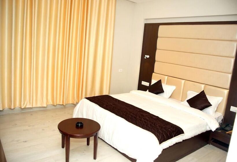 酒店 Lavanya Palace