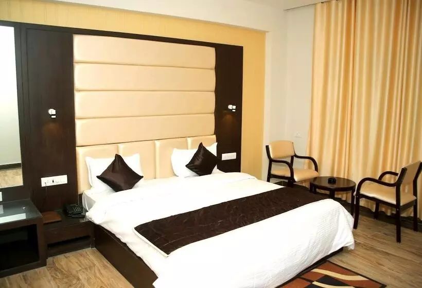 Hotelli Lavanya Palace