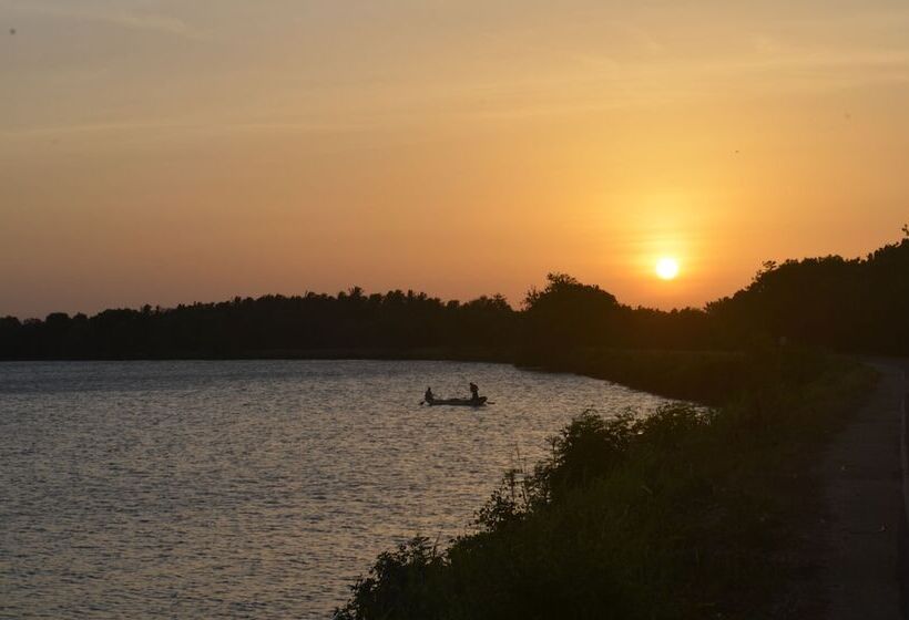 Hotelli Makulu Safari Camping