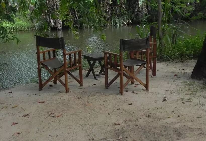 Hotel Makulu Safari Camping