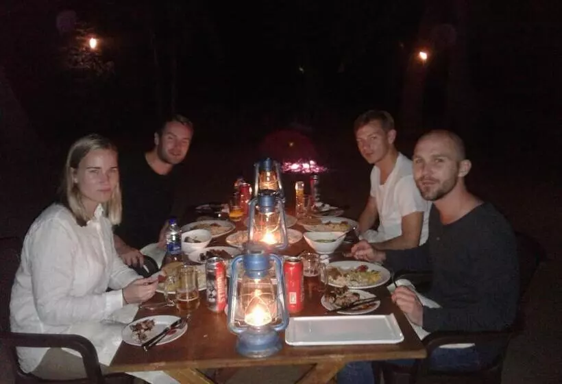 Hotel Makulu Safari Camping