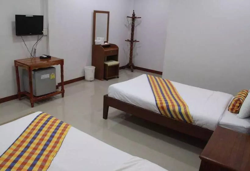 Hotelli Plaifah Resort Ubon