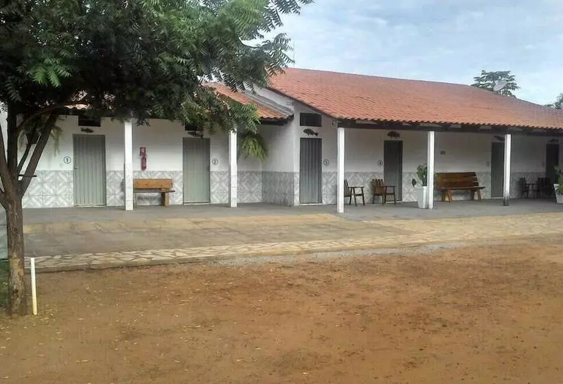 Hotelli Pousada Da Ponte