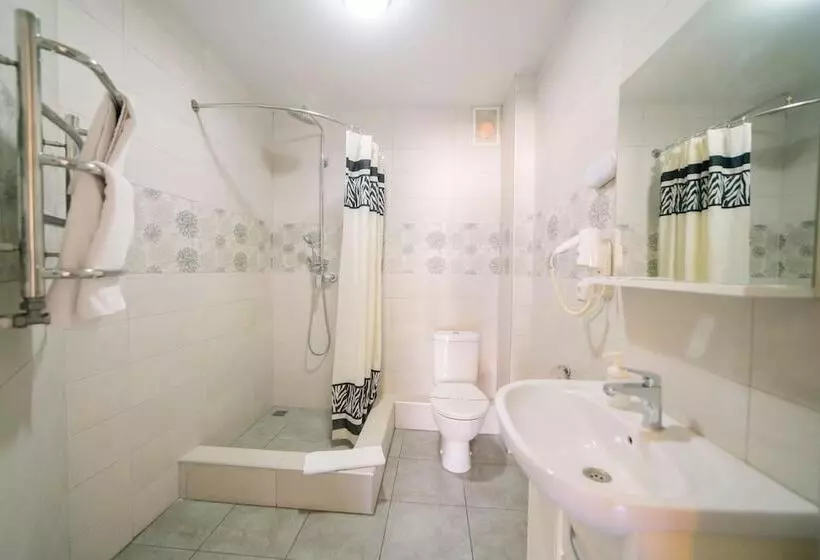 Hotelli Rayskiy Dvorik