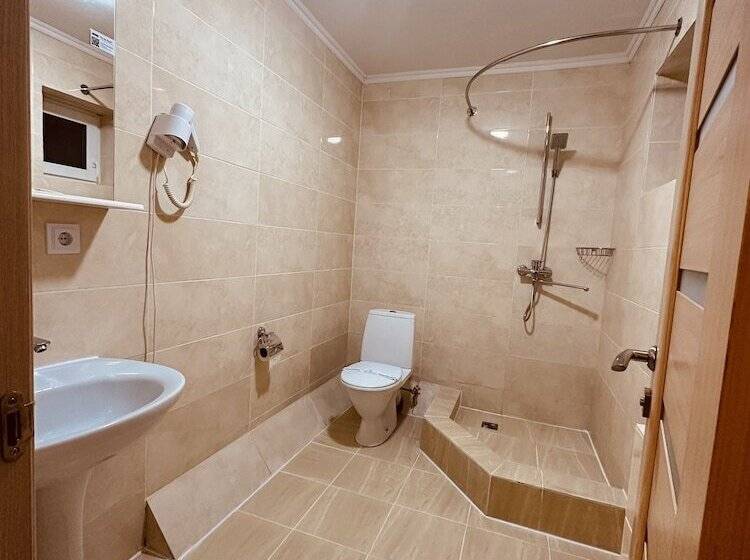 בית מלון כפרי Rayskiy Dvorik