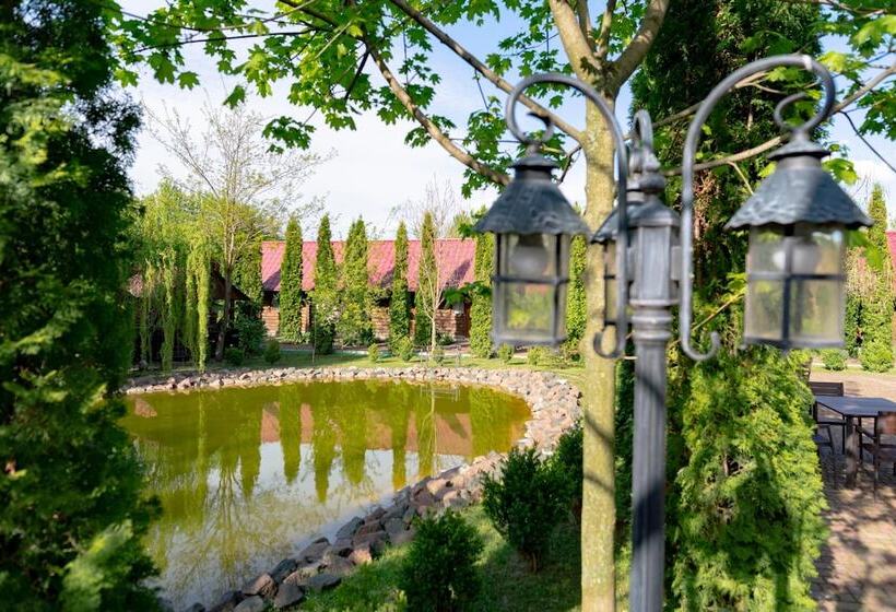 בית מלון כפרי Rayskiy Dvorik