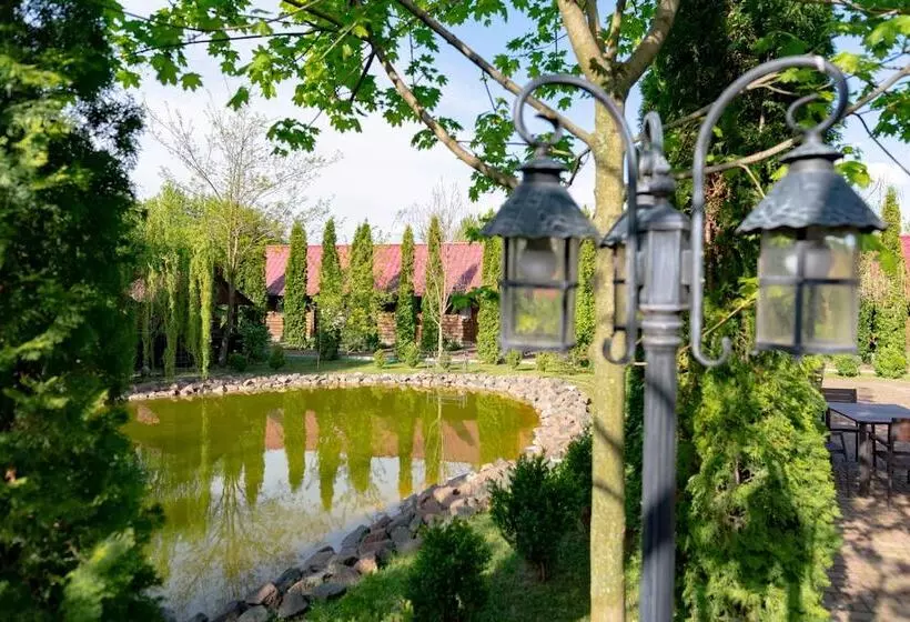 Hotelli Rayskiy Dvorik