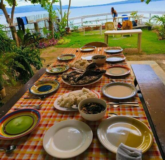 בית מלון כפרי Rene's Diverslounge Resort