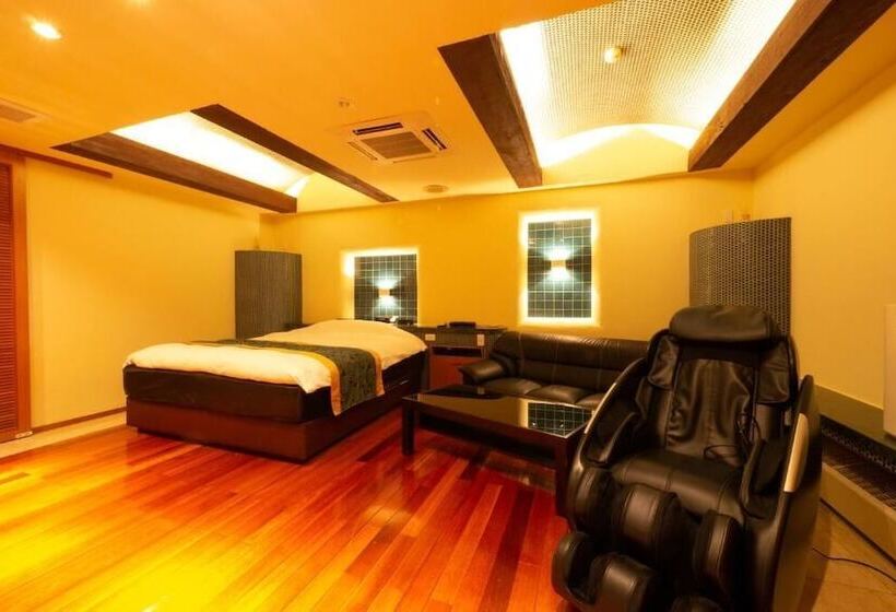 ホテル Oxy   Adults Only