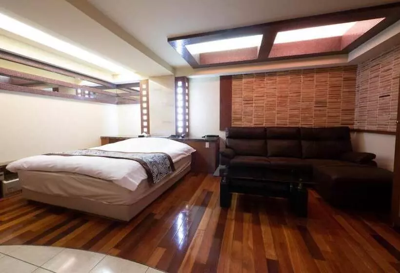 Hotelli Oxy   Adults Only