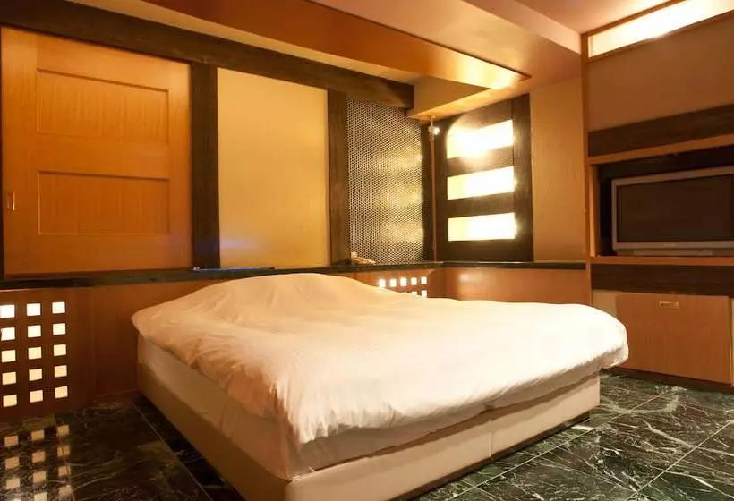 Hotelli Oxy   Adults Only