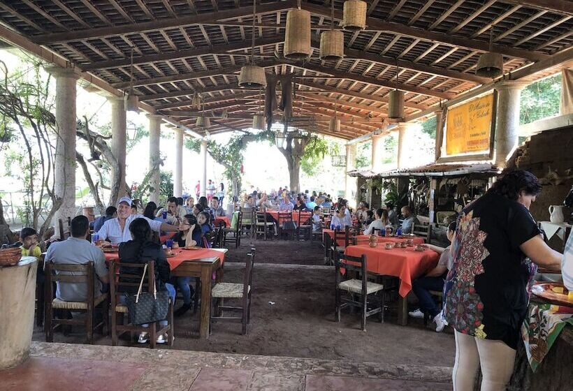 田舎風ホテル Chalet De Colombo