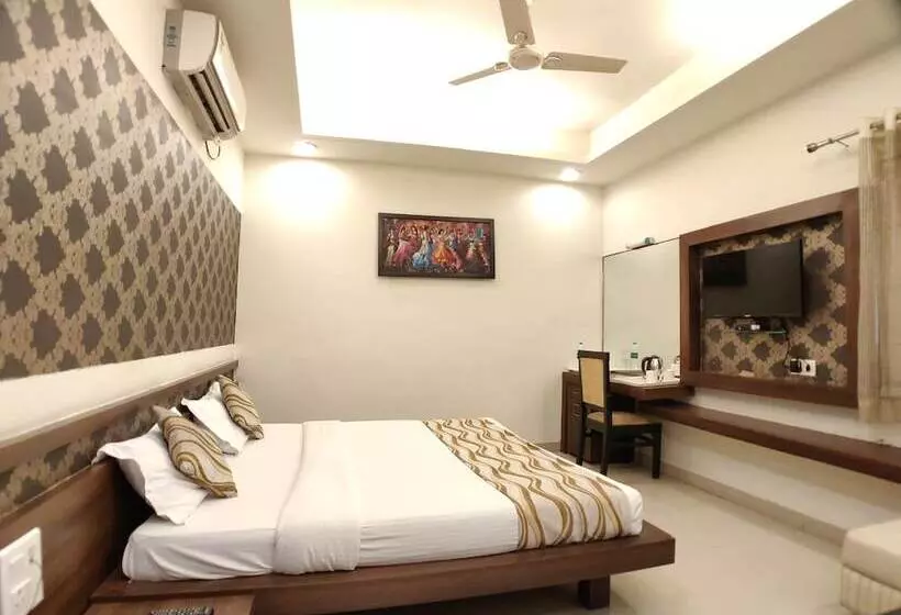 Hotelli Shiv Villas
