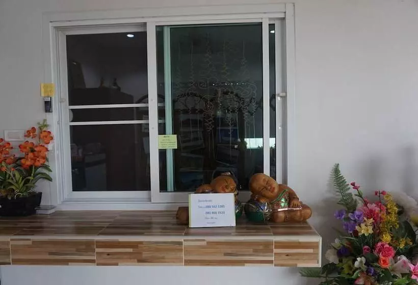 Hotelli Tong Tin Tat Residence View