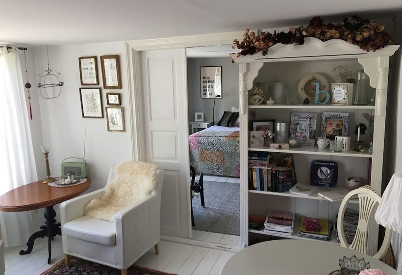 Kattrumpans Bed & Breakfast