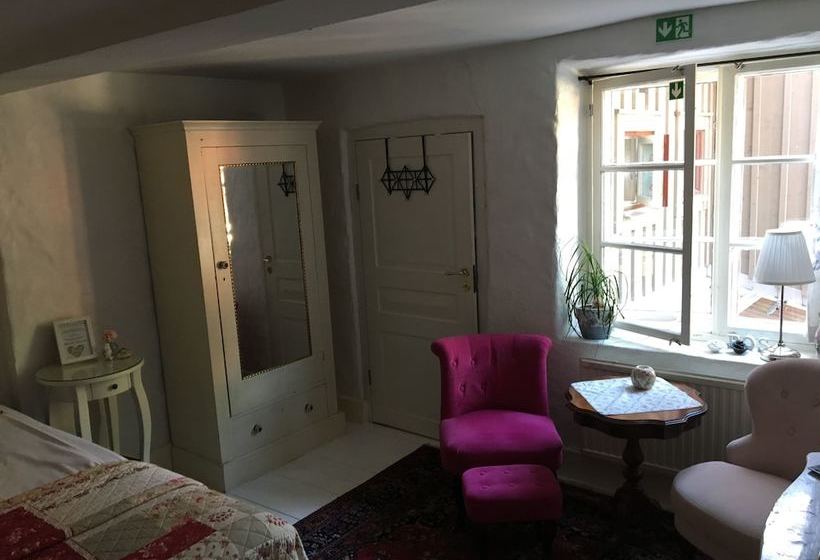 Kattrumpans Bed & Breakfast