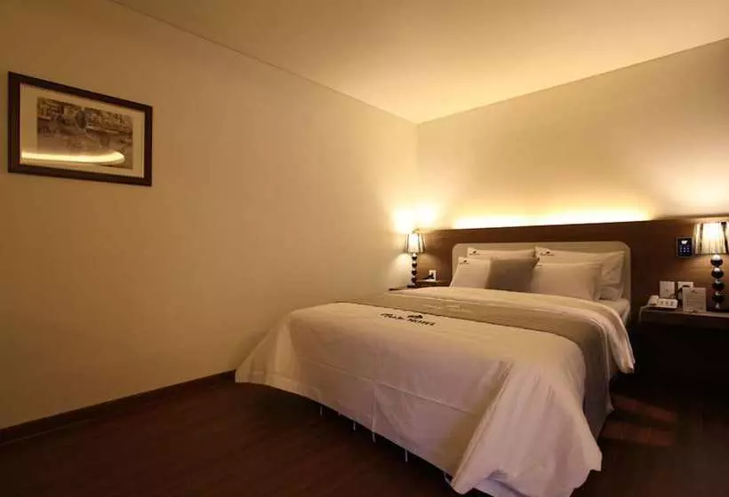 Motelli Drive In  Tiamo