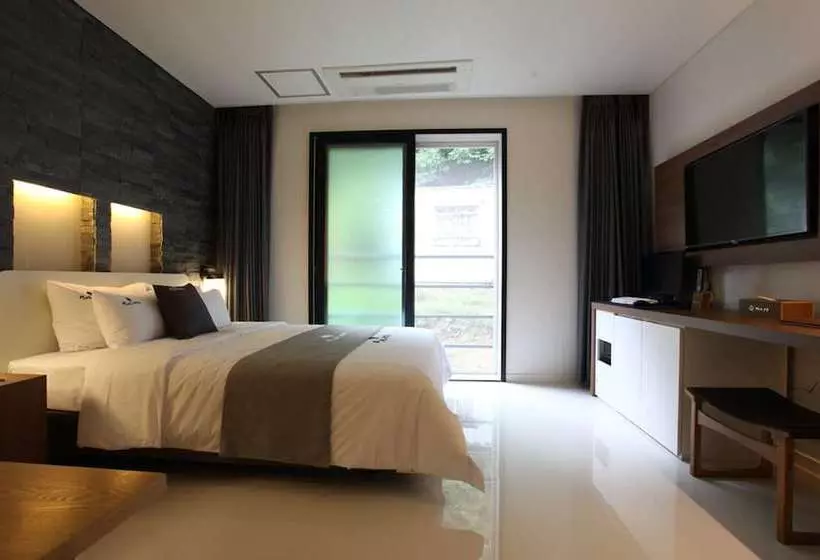 Motelli Drive In  Tiamo