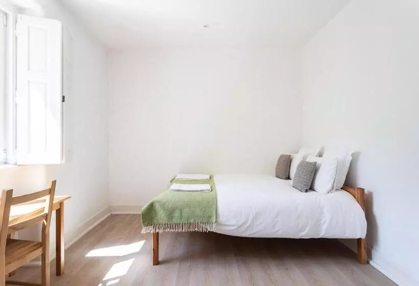 Majatalo Castilho Residence