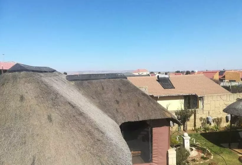 Majatalo Ga Dikobo Guest House