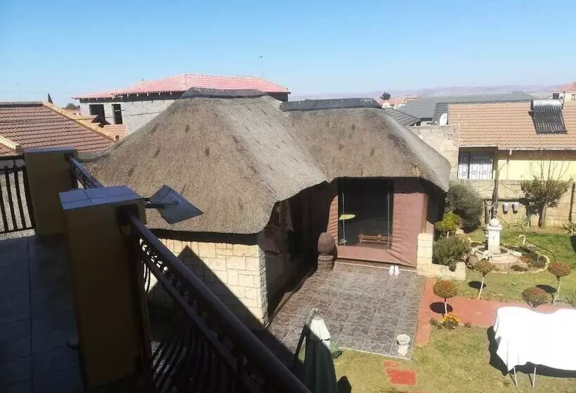 Majatalo Ga Dikobo Guest House