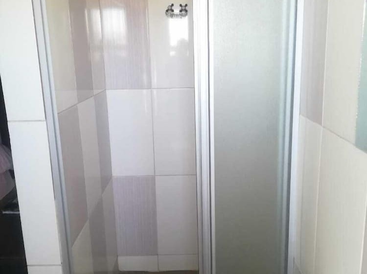 Пансион Ga Dikobo Guest House