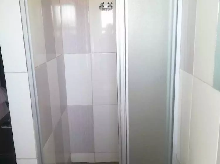 Majatalo Ga Dikobo Guest House