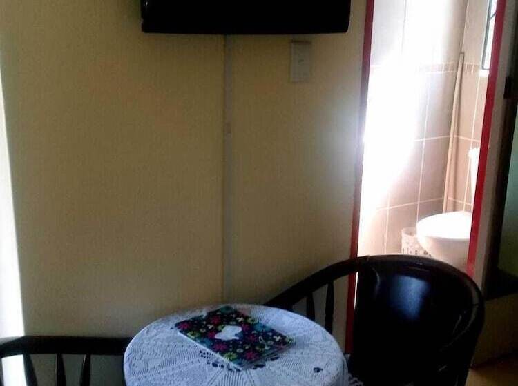 Пансион Ga Dikobo Guest House