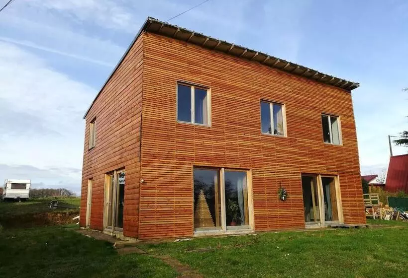 Majatalo Maison Ecologique En Paille