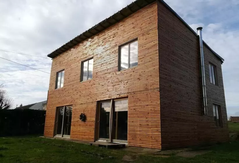 Majatalo Maison Ecologique En Paille