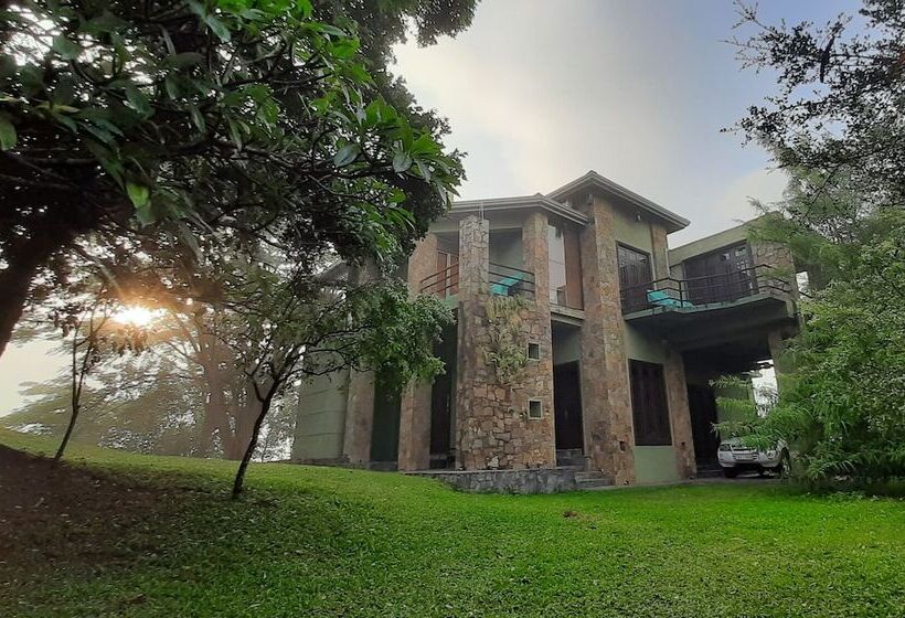 منتجع Castle Palace Kandy