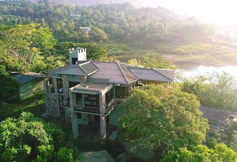 منتجع Castle Palace Kandy