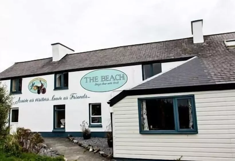 The Beach, Days Bar And B&b