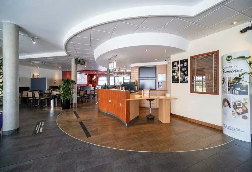 B&B Hotel Calais Terminal Cité de l'Europe 4 étoiles