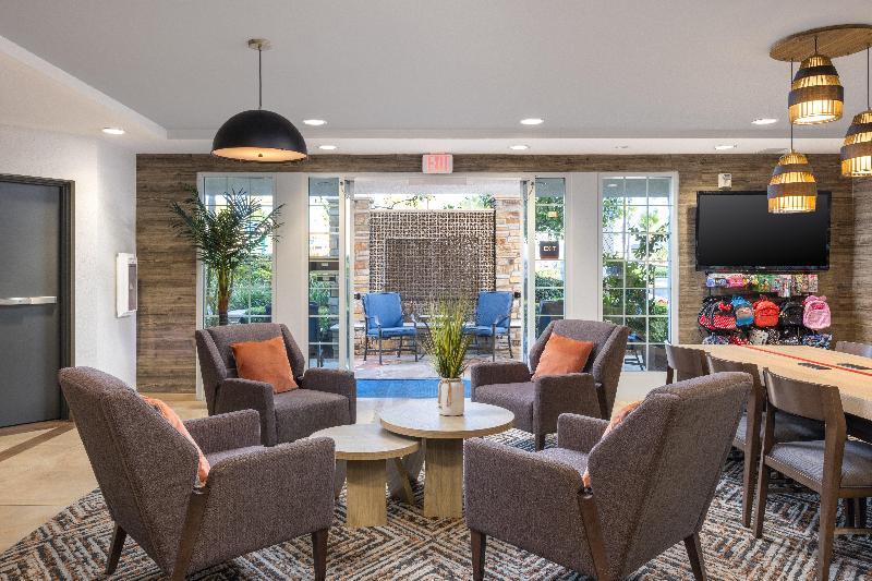 Candlewood Suites Anaheim Resort Area, An Ihg