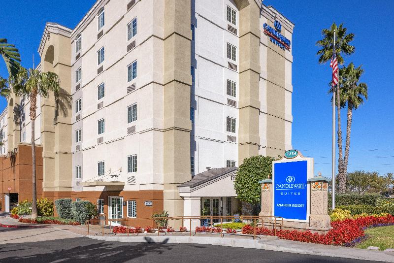 Candlewood Suites Anaheim Resort Area, An Ihg