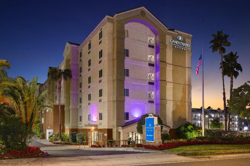 Candlewood Suites Anaheim Resort Area, An Ihg