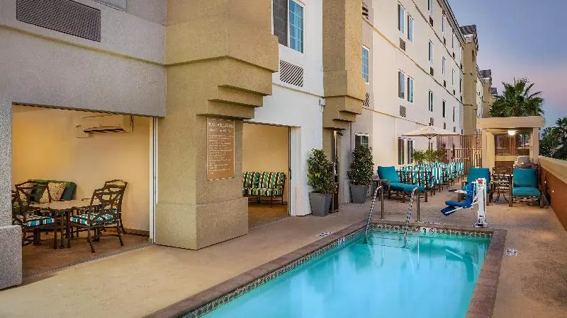 Candlewood Suites Anaheim Resort Area, An Ihg