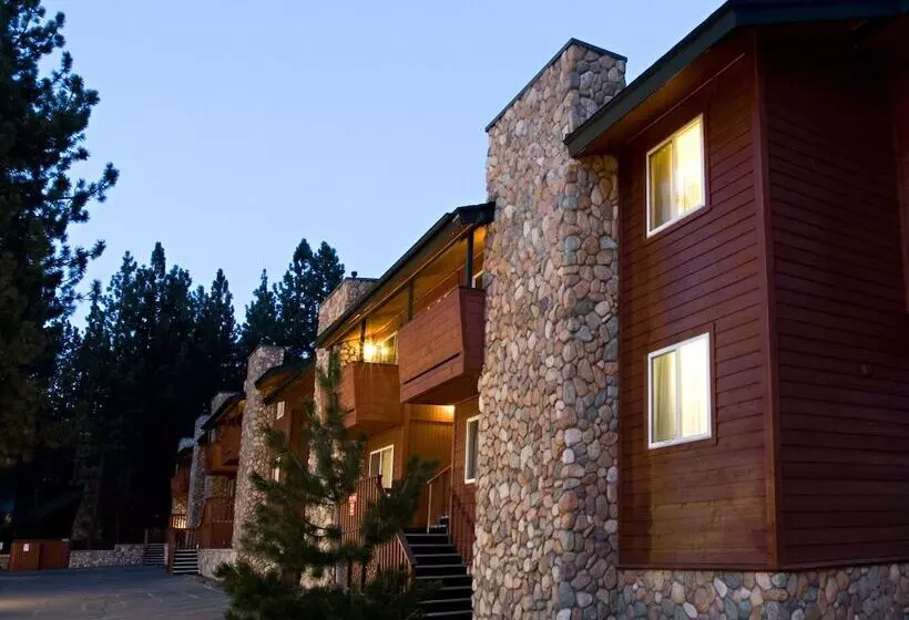 호텔 3 Peaks Resort & Beach Club