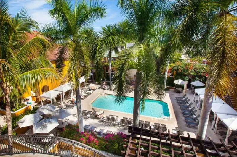 هتل Bellasera Resort