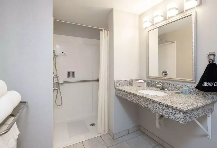 Отель Best Western Inn & Suites San Mateo San Francisco Airport