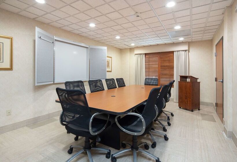 فندق Best Western Inn & Suites San Mateo   San Francisco Airport