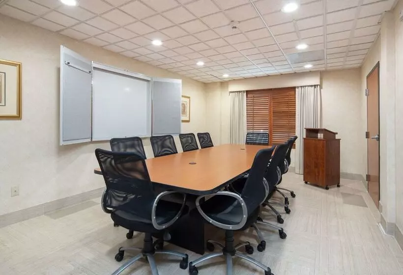 Отель Best Western Inn & Suites San Mateo San Francisco Airport