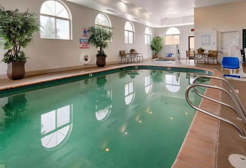 Best Western Plus Deer Park Hotel And Suites