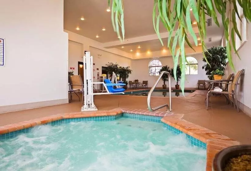 Best Western Plus Deer Park Hotel And Suites