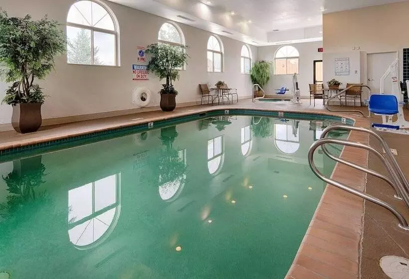 Best Western Plus Deer Park Hotel And Suites