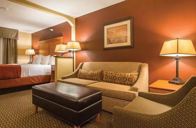 Best Western Plus Deer Park Hotel And Suites