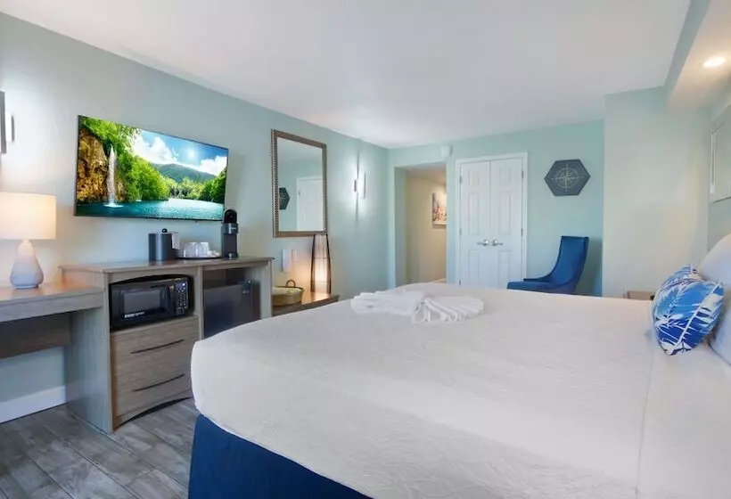 Hotel Boardwalk Inn And Suites