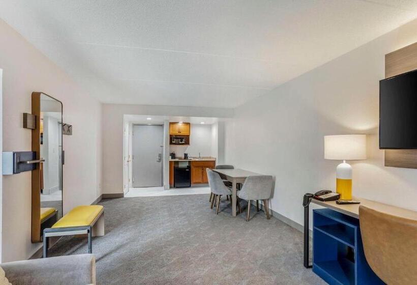 호텔 Comfort Inn & Suites Voorhees Mt Laurel